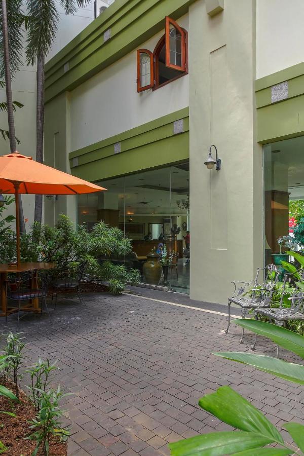 Paragon Wahid Hasyim Jakarta Exterior foto