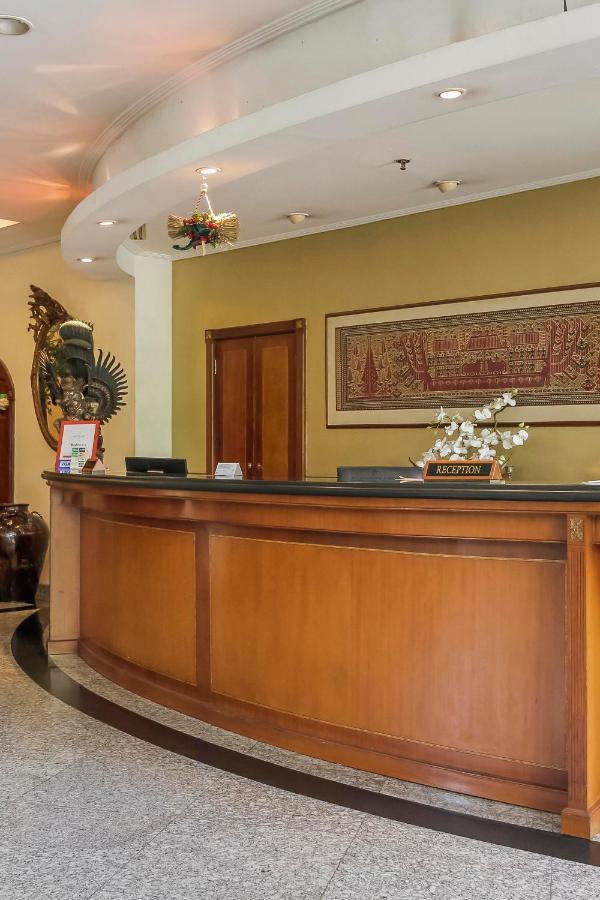 Paragon Wahid Hasyim Jakarta Exterior foto